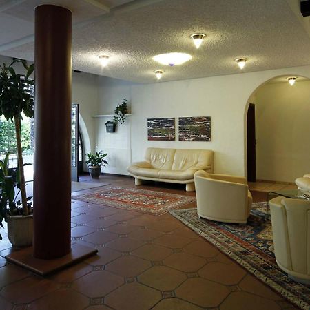 Aparthotel Al Lago 로카르노 외부 사진