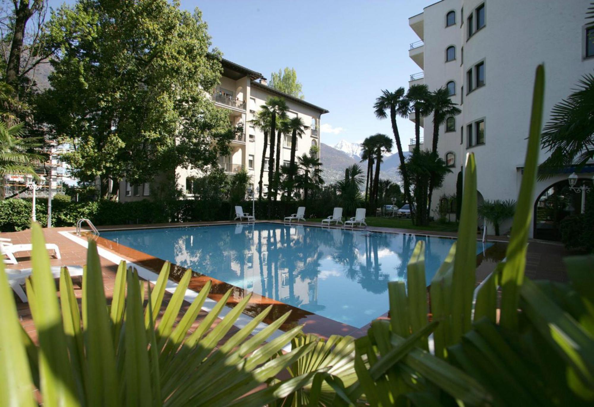 Aparthotel Al Lago 로카르노 외부 사진