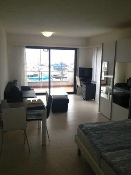 Aparthotel Al Lago 로카르노 외부 사진