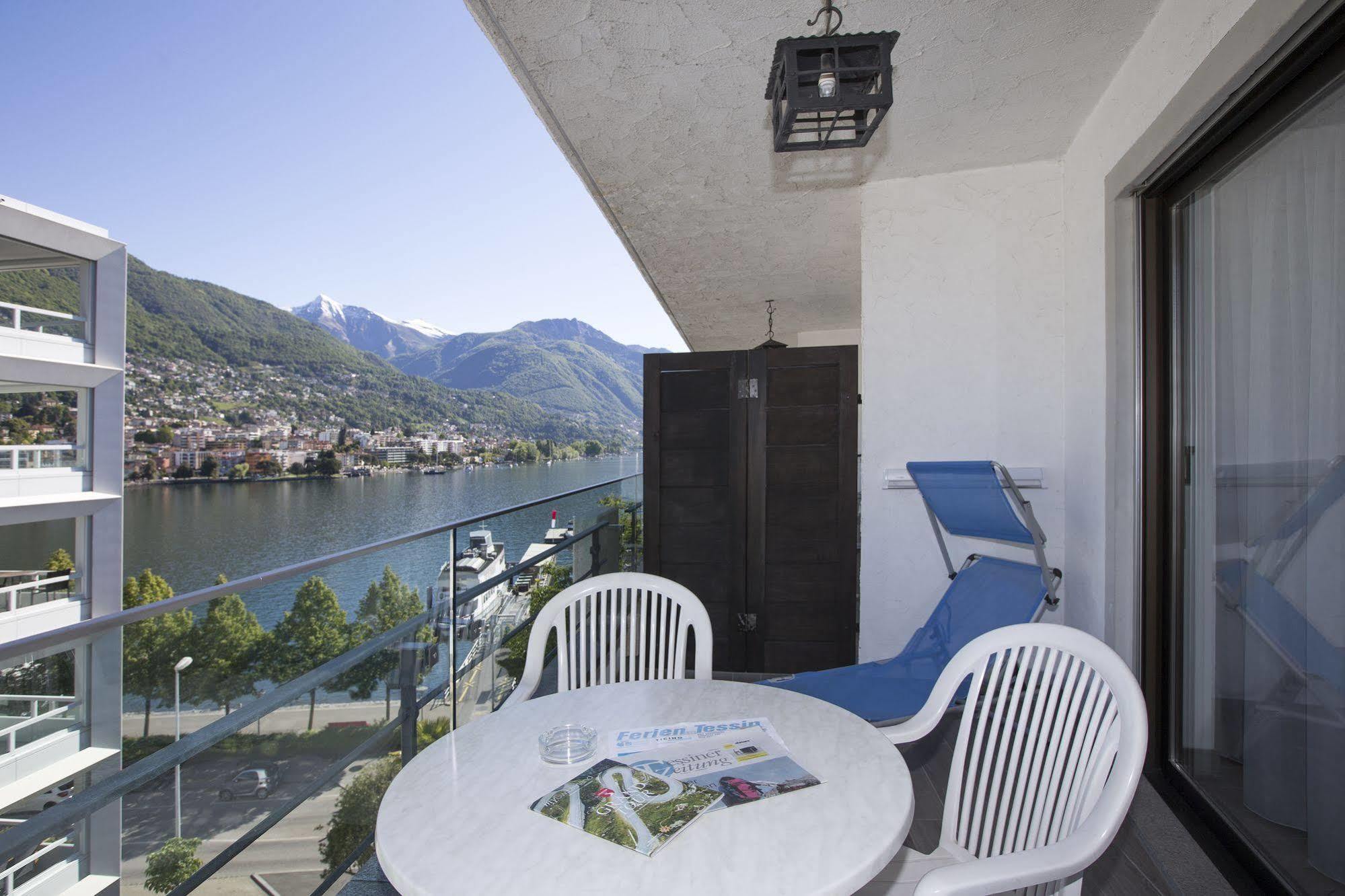 Aparthotel Al Lago 로카르노 외부 사진