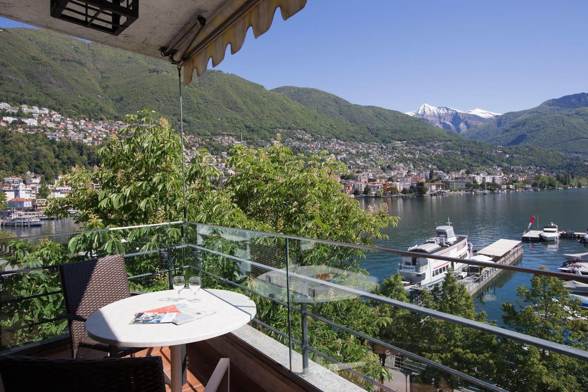 Aparthotel Al Lago 로카르노 외부 사진