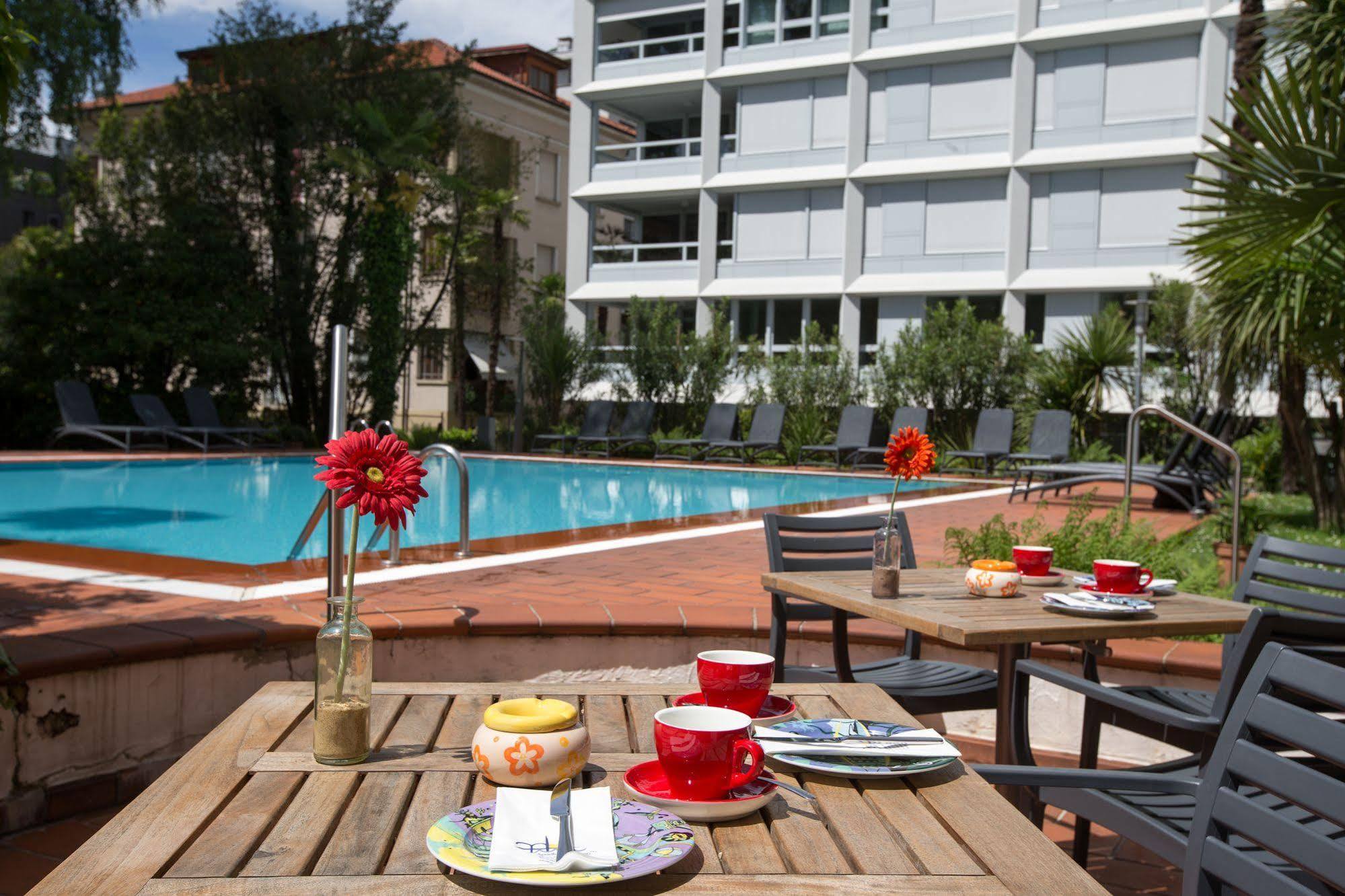 Aparthotel Al Lago 로카르노 외부 사진